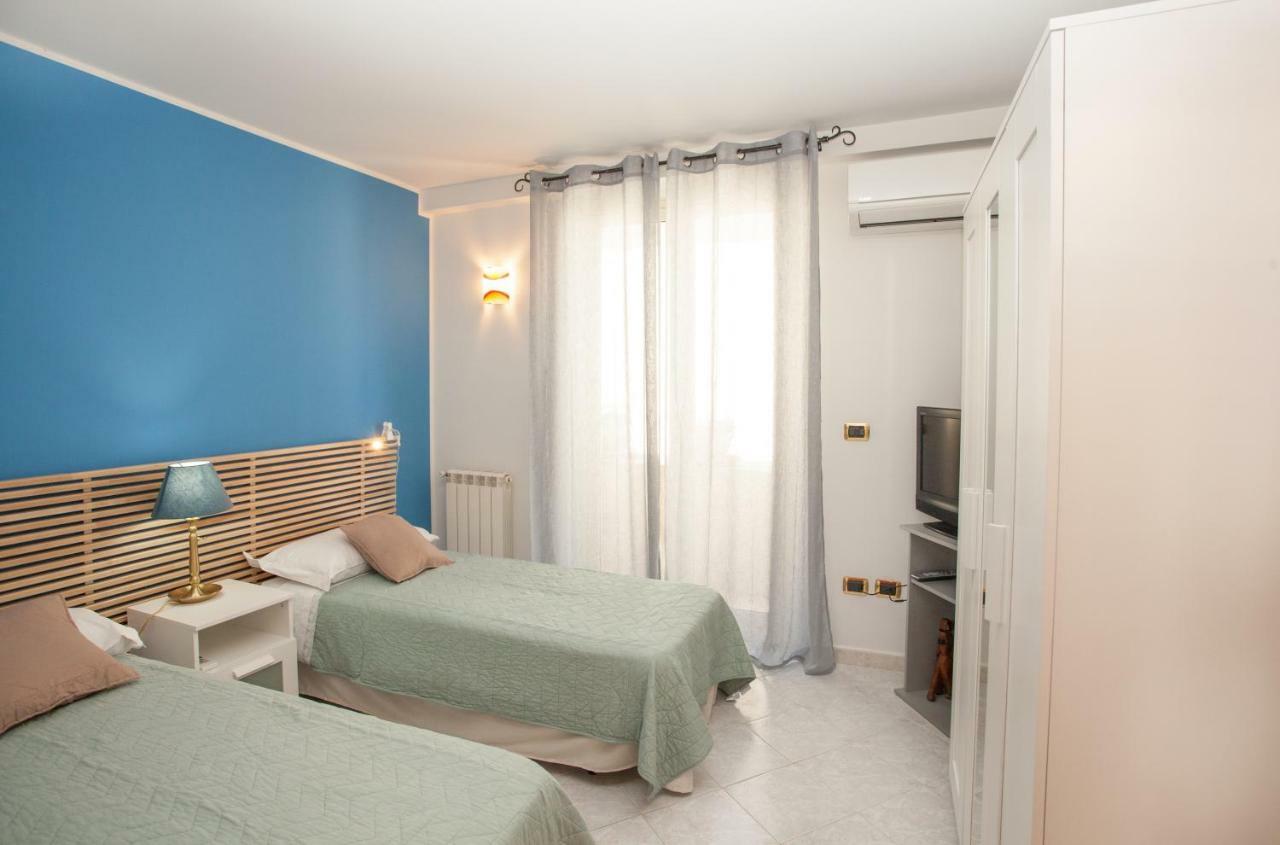 דירות טאורמינה Casa Rosaria מראה חיצוני תמונה