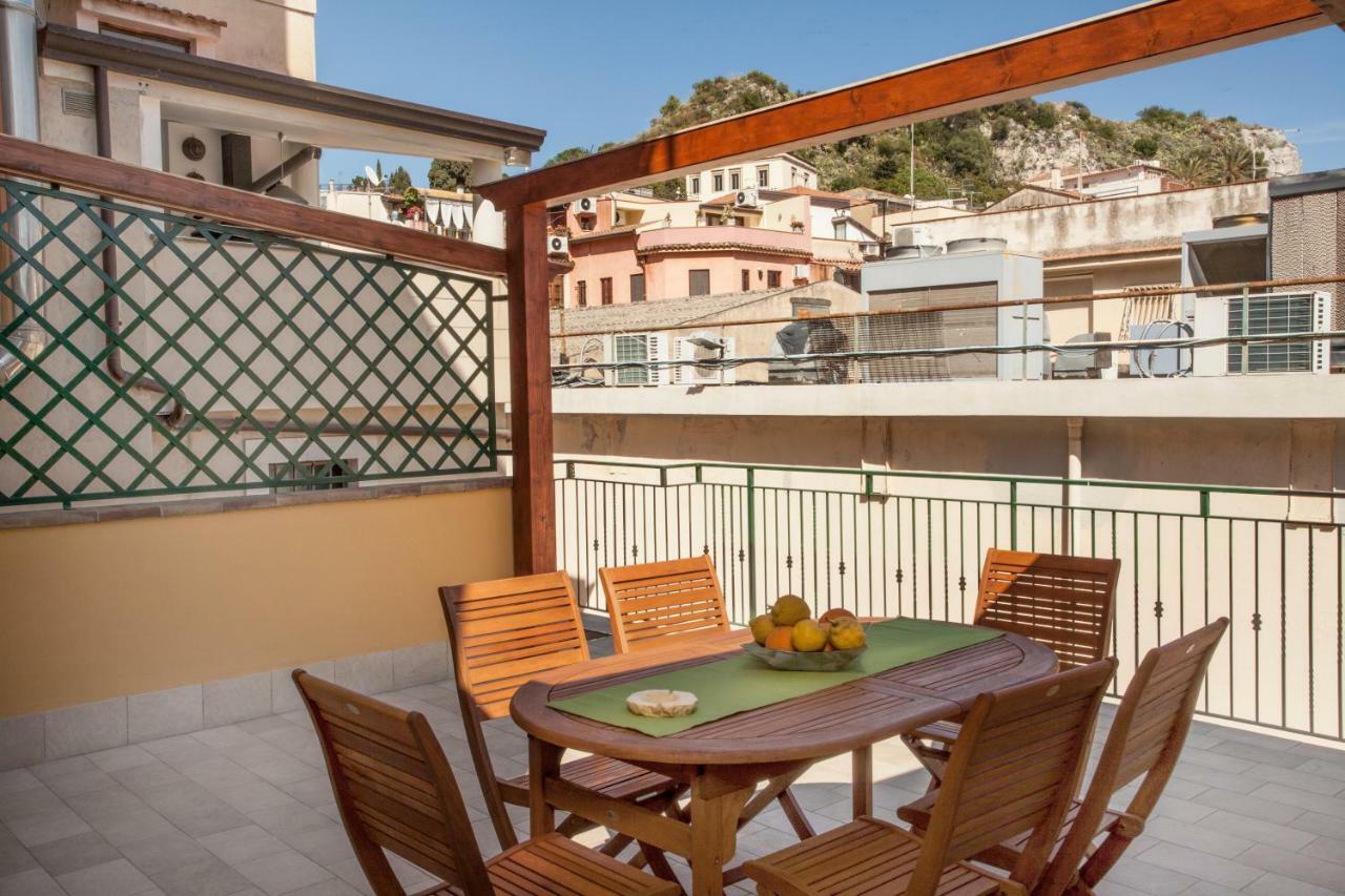 דירות טאורמינה Casa Rosaria מראה חיצוני תמונה