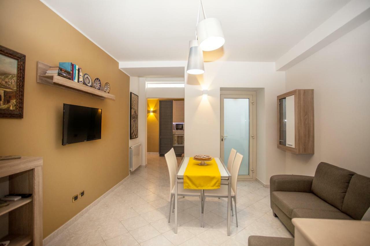 דירות טאורמינה Casa Rosaria מראה חיצוני תמונה