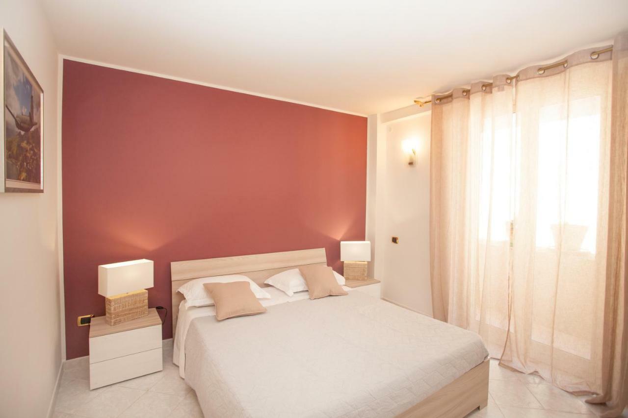 דירות טאורמינה Casa Rosaria מראה חיצוני תמונה